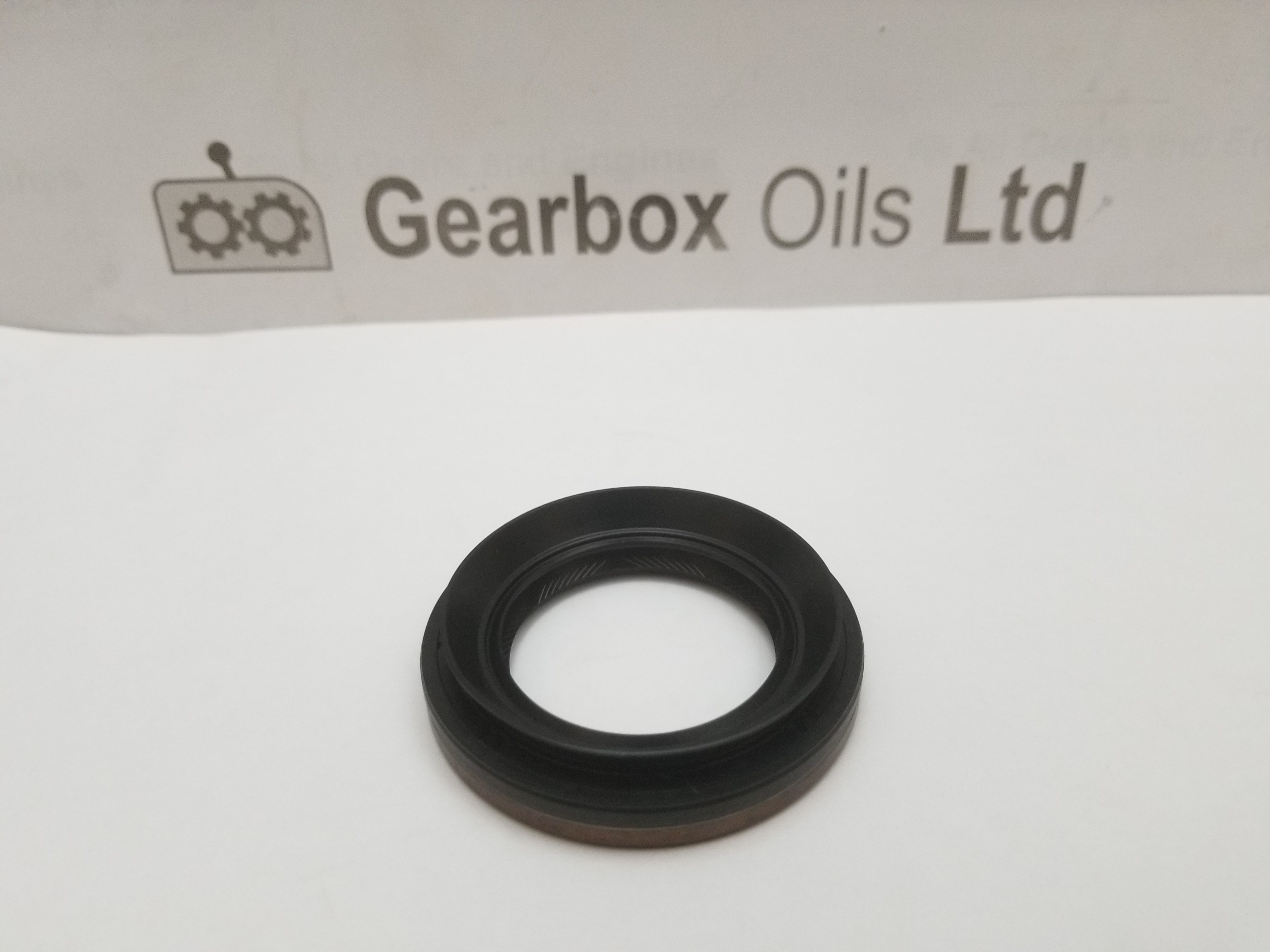 Driveshaft Diff Gearbox Oil Seal - L/R - fits Ford Mondeo