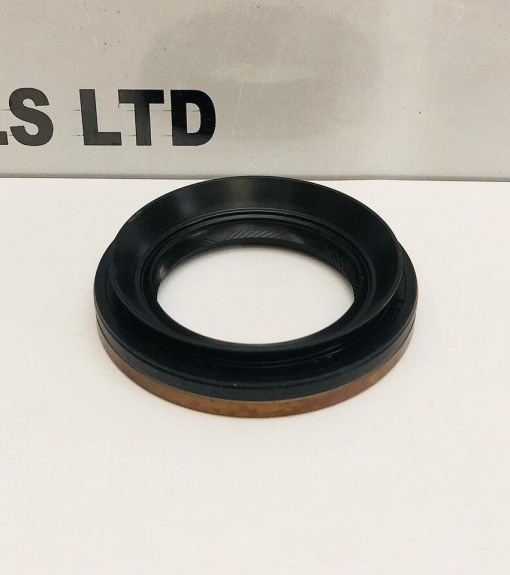 FORD 6DCT450 POWERSHIFT AUTO TRANSMISSION GEARBOX DRIVESHAFT SEAL OFF/NEAR SIDE