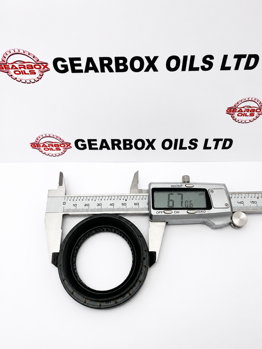 OEM LANDROVER ZF 9HP48 9 SPEED AUTO TRANSMISSION PASSENGER/LEFT SIDE AXLE SEAL - Image 2