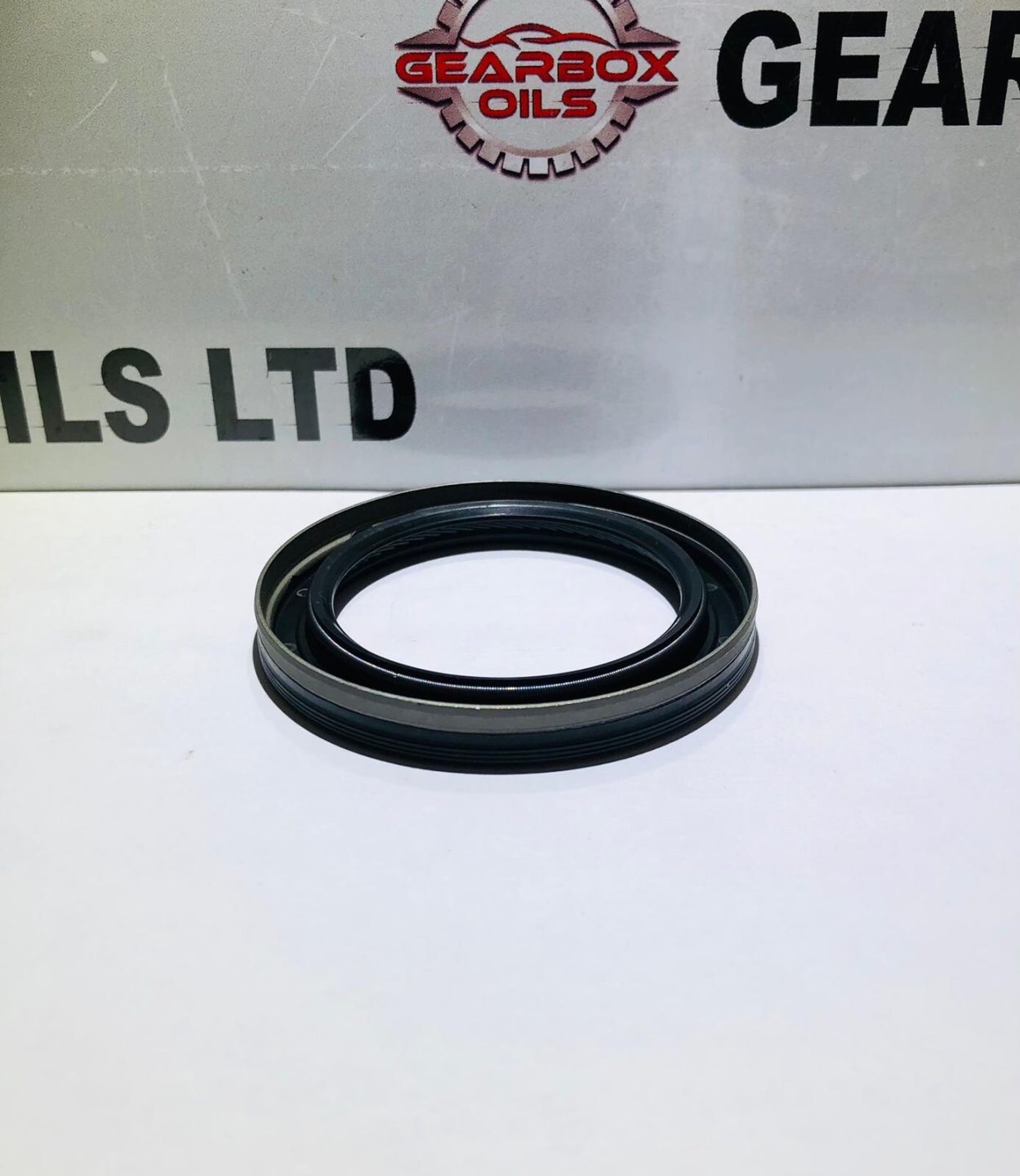 MERCEDES 722. 3/722.5/722.6/722.8/722.9 AUTO GEARBOX TORQUE CONVERTER PUMP SEAL - Image 3