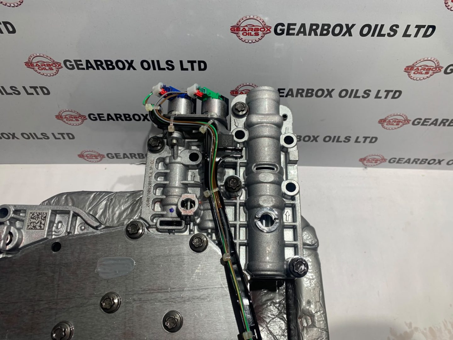 NEW GENUINE FORD 10R80 AUTOMATIC GEARBOX VALVE BODY ASSEMBLY - Image 4